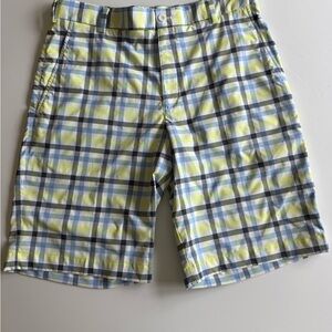Nike Blue and Yellow Flat Front Shorts Relaxed Fit
Golf shirts